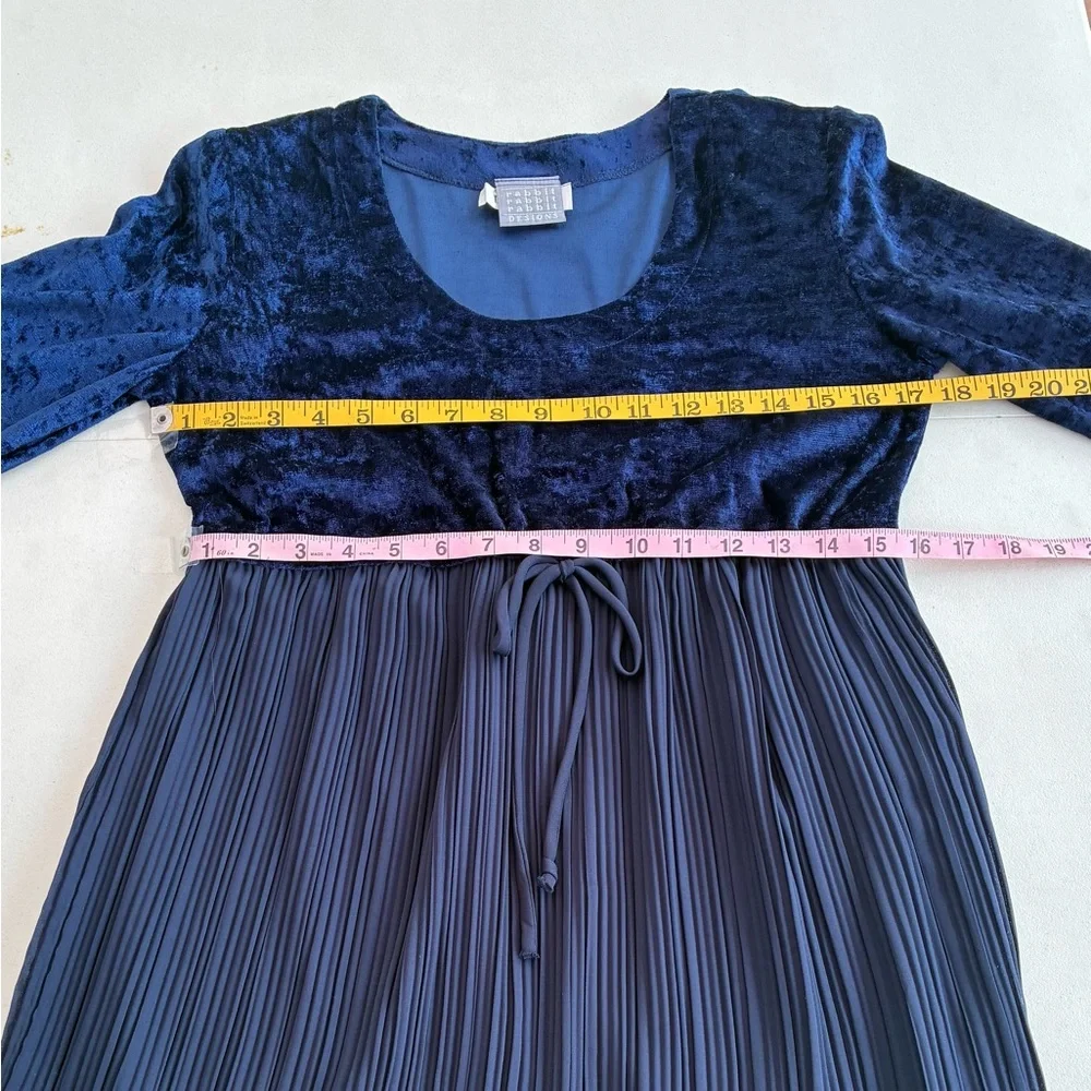 Vintage 90’s Rabbit Rabbit Rabbit Velvet and Pleated Navy Dress - Picture 7 of 11